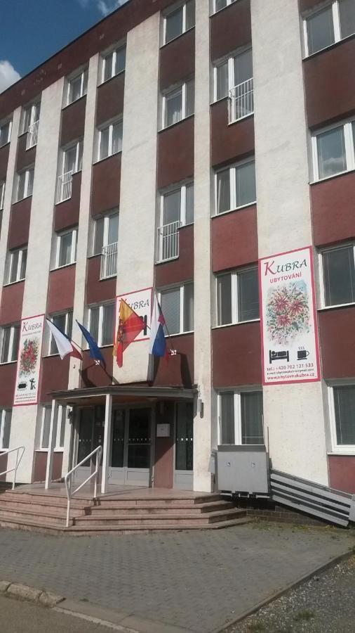 Ubytovna Kubra Hodonin Exterior photo